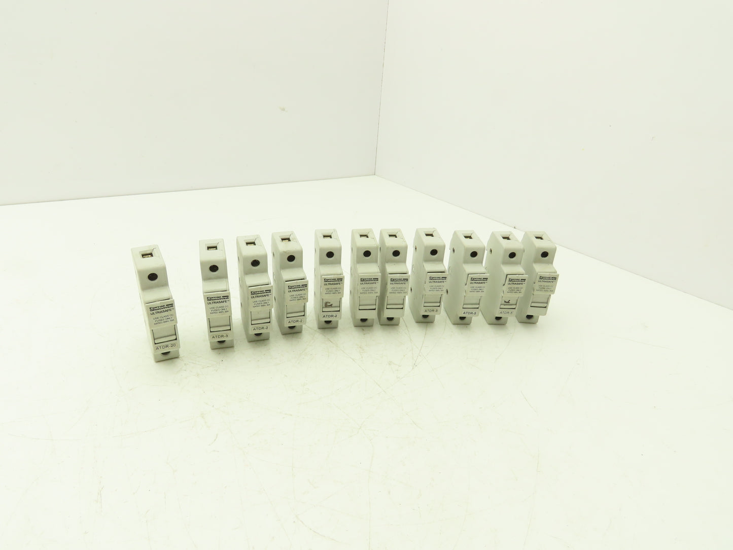 Ferraz Shawmut USCC1 Ultrasafe 1-Pole Class CC Fuse Holder 30A Lot of 11