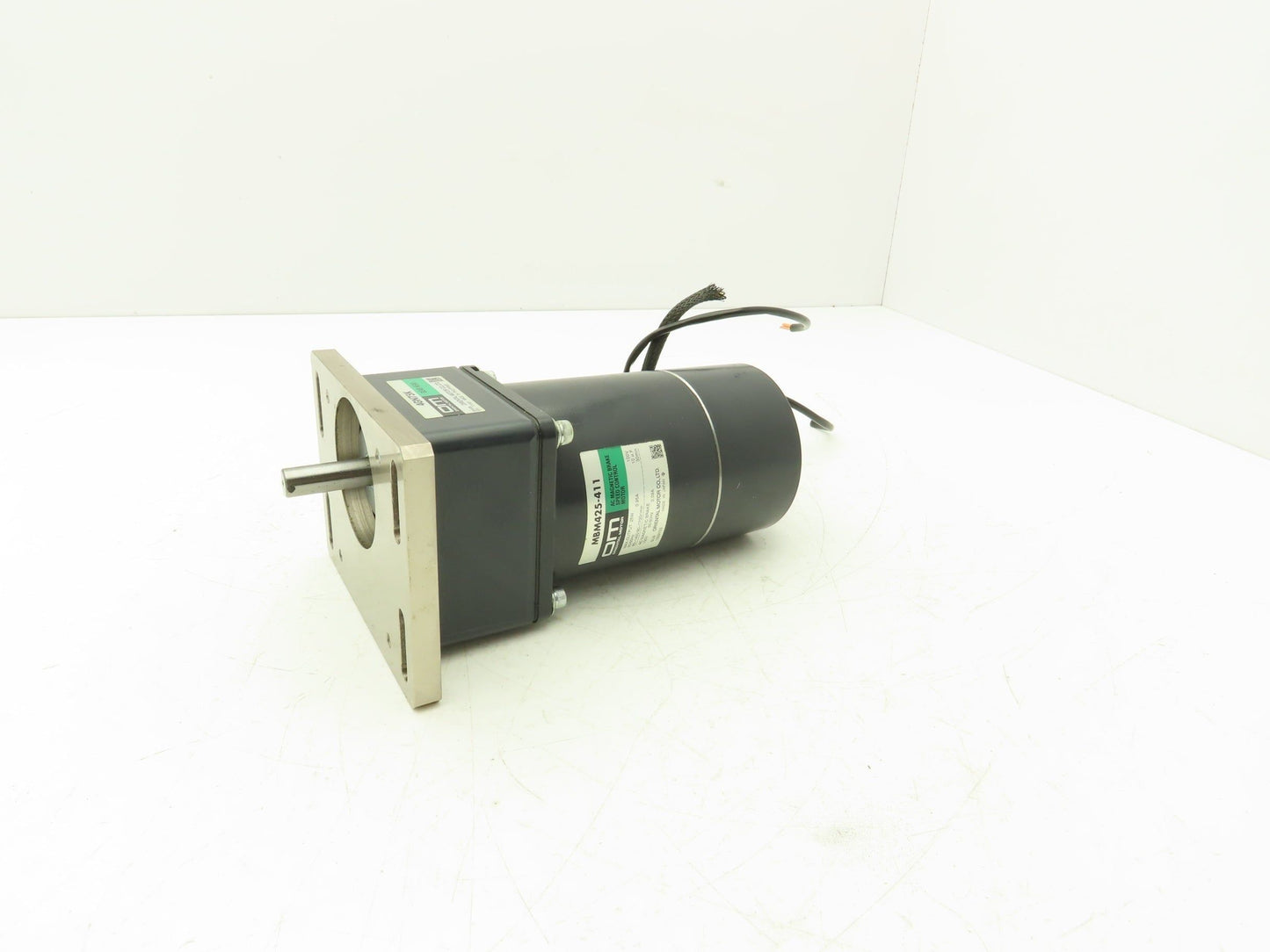 Oriental Motor MBM425-411 Brake Gearmotor 75:1 Ratio 25W 30rpm 100VAC 1PH