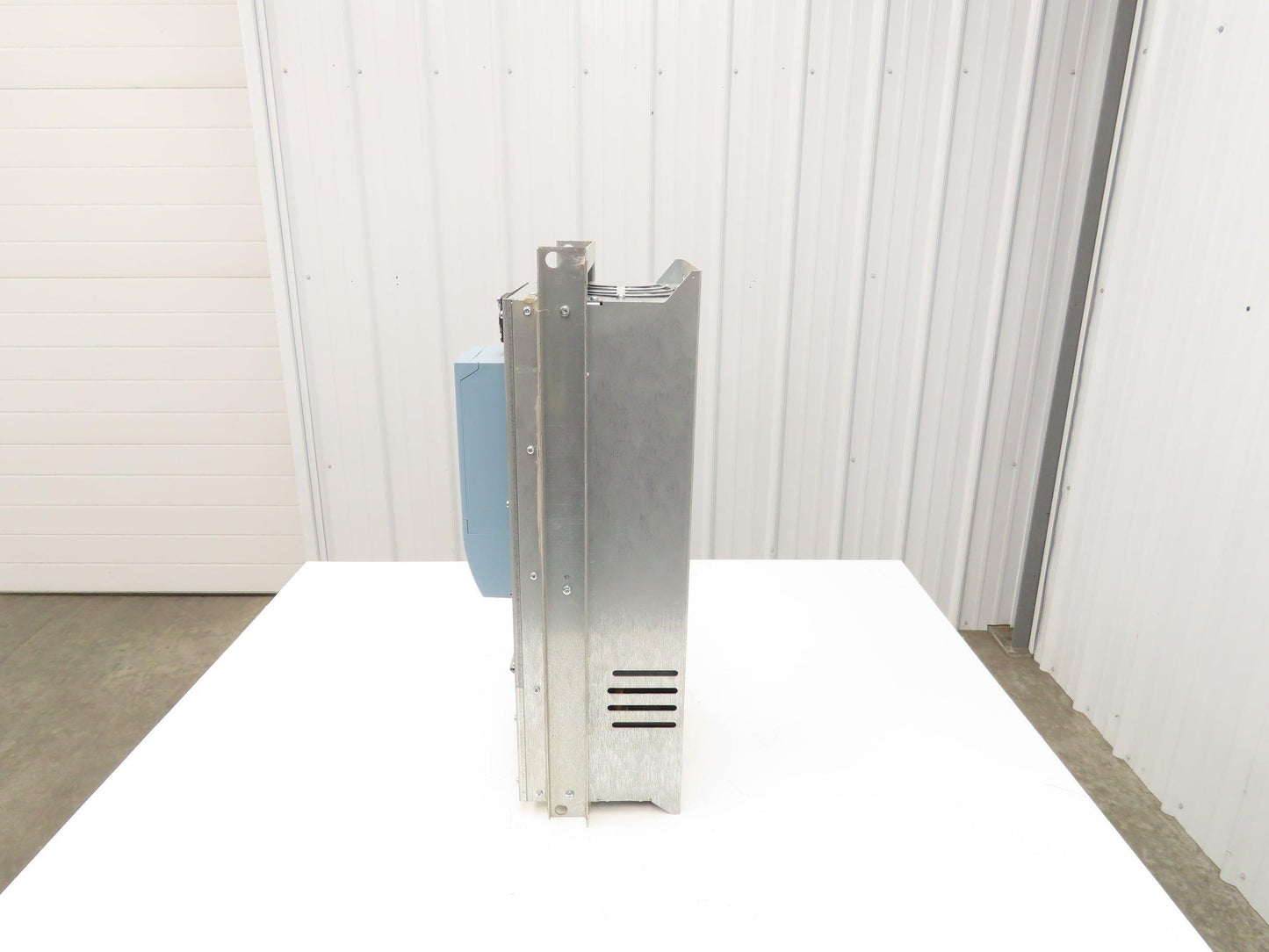 Konecrane D2V030NF1006 Dynahoist VFD Variable Frequency Drive 30kw 40Hp 480V 61A