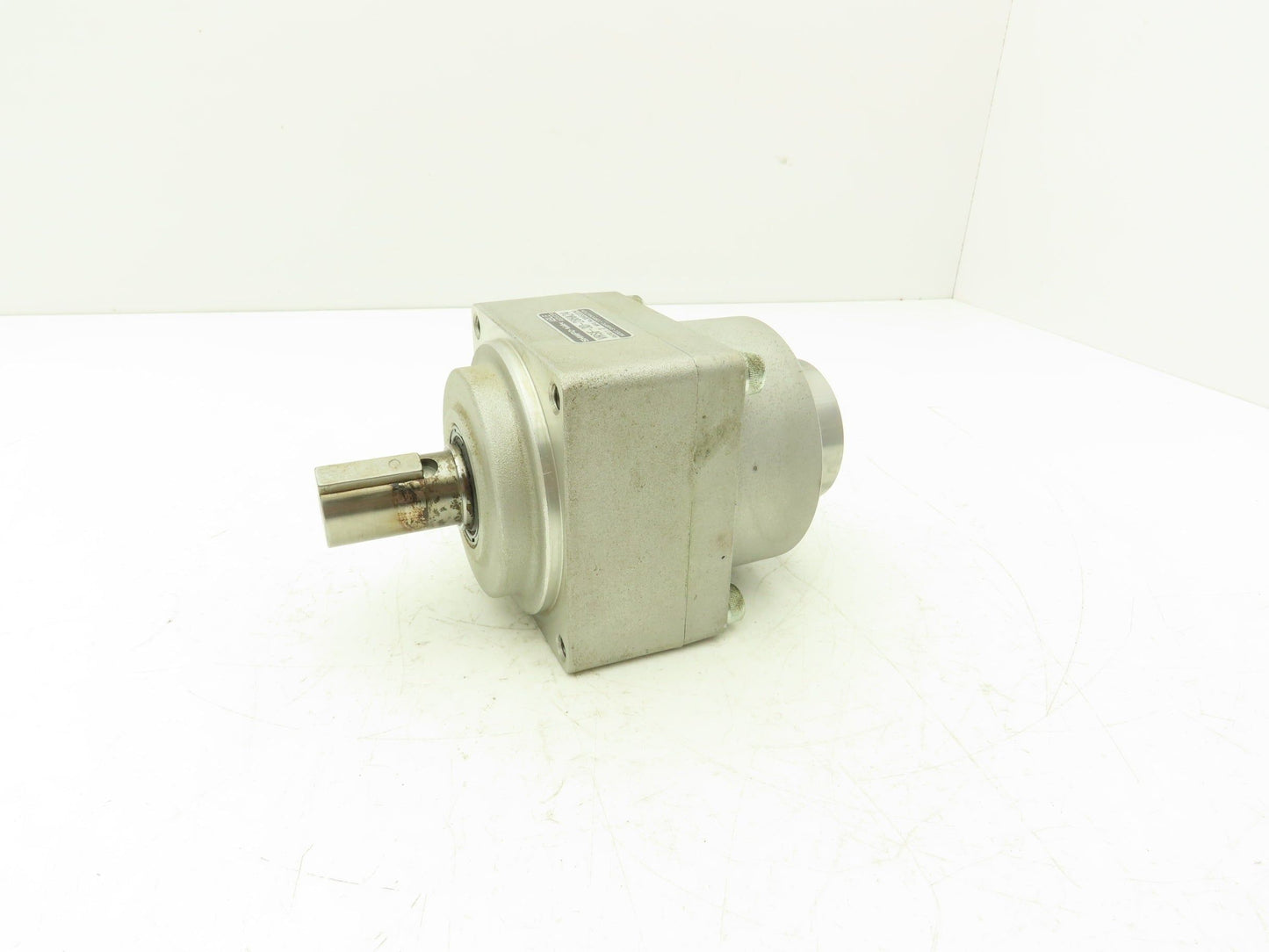 Nidec Shimpo VRSF-3D-28HA24 ABLE Inline Gearbox 3:1 Reducer Planetary Gear
