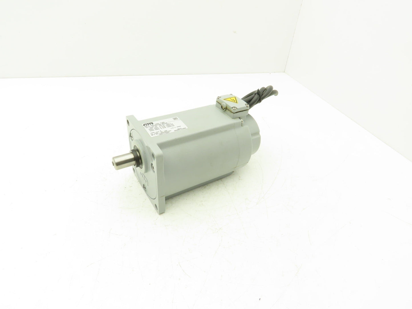 Nissei GFV-18-160-T90 GTR Inline Gearmotor 160:1 Ratio 90W 10rpm 220V 3PH