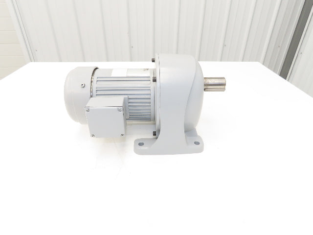 Nissei G3L32N200-UTB04 GTR Inline Gearmotor 200:1 Ratio 8.5rpm 1/2Hp 230/460V
