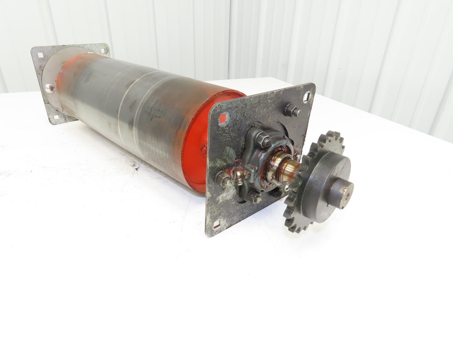 Hytrol 6"x 16.5" Center Drive Pulley for 22" Conveyor 1-1/2" Shafts w/Bearings