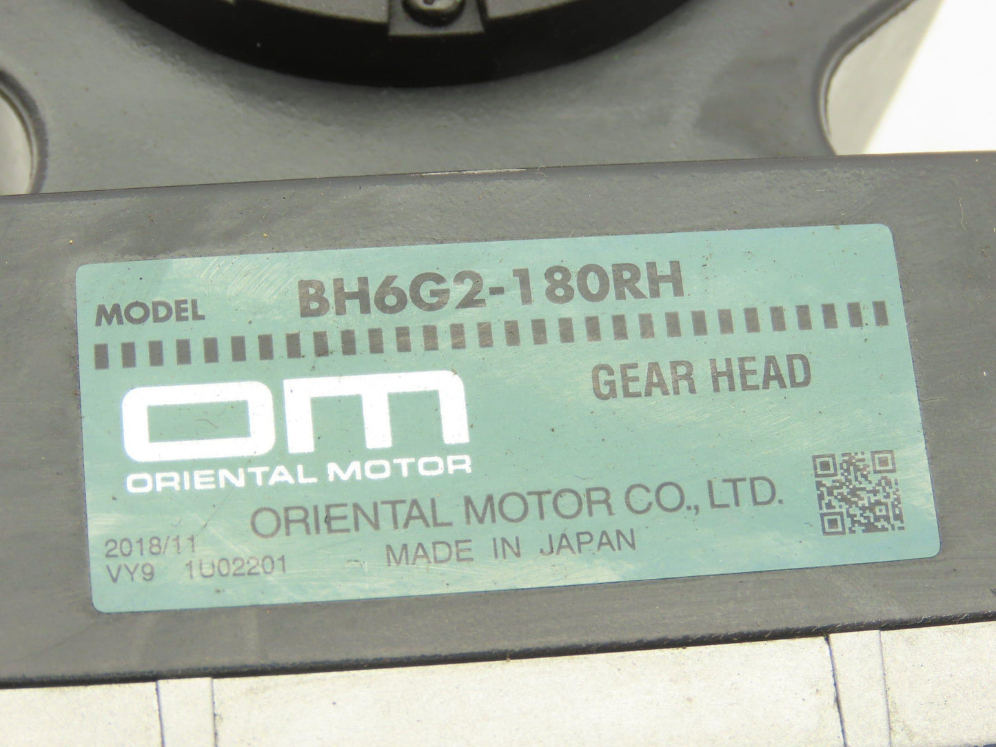 Oriental Motor BH6G2-180RH Brake Gearmotor 180:1 Ratio 200W 8rpm 230VAC 3Ph RH