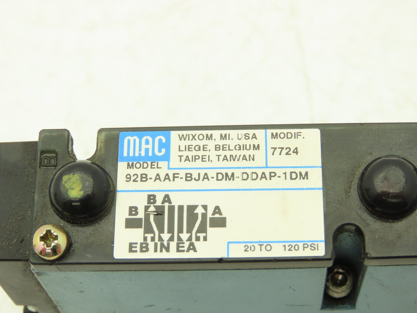Mac 92B-AAF-BJA-DM-DDAP-1DM Solenoid Valve 24VDC 120 psi