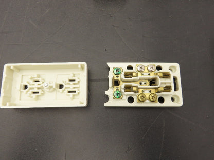 National WK3004 Outlet Receptacle 125V 15A Lot of 10