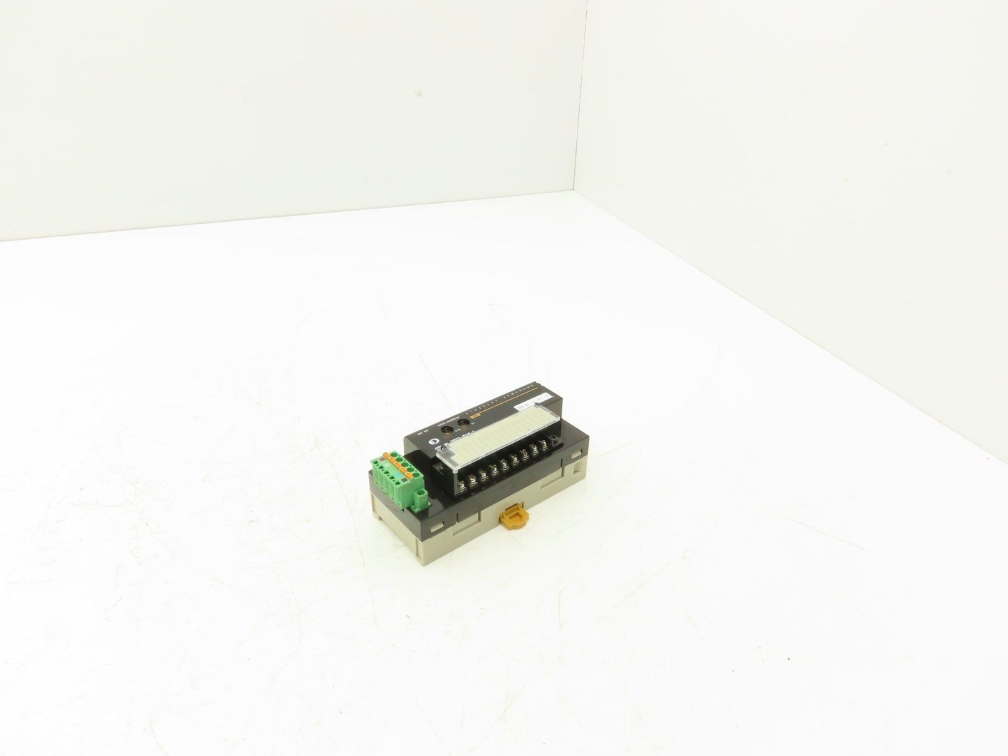 Omron DRT2-ID16-1 Remote Terminal PLC Input Module