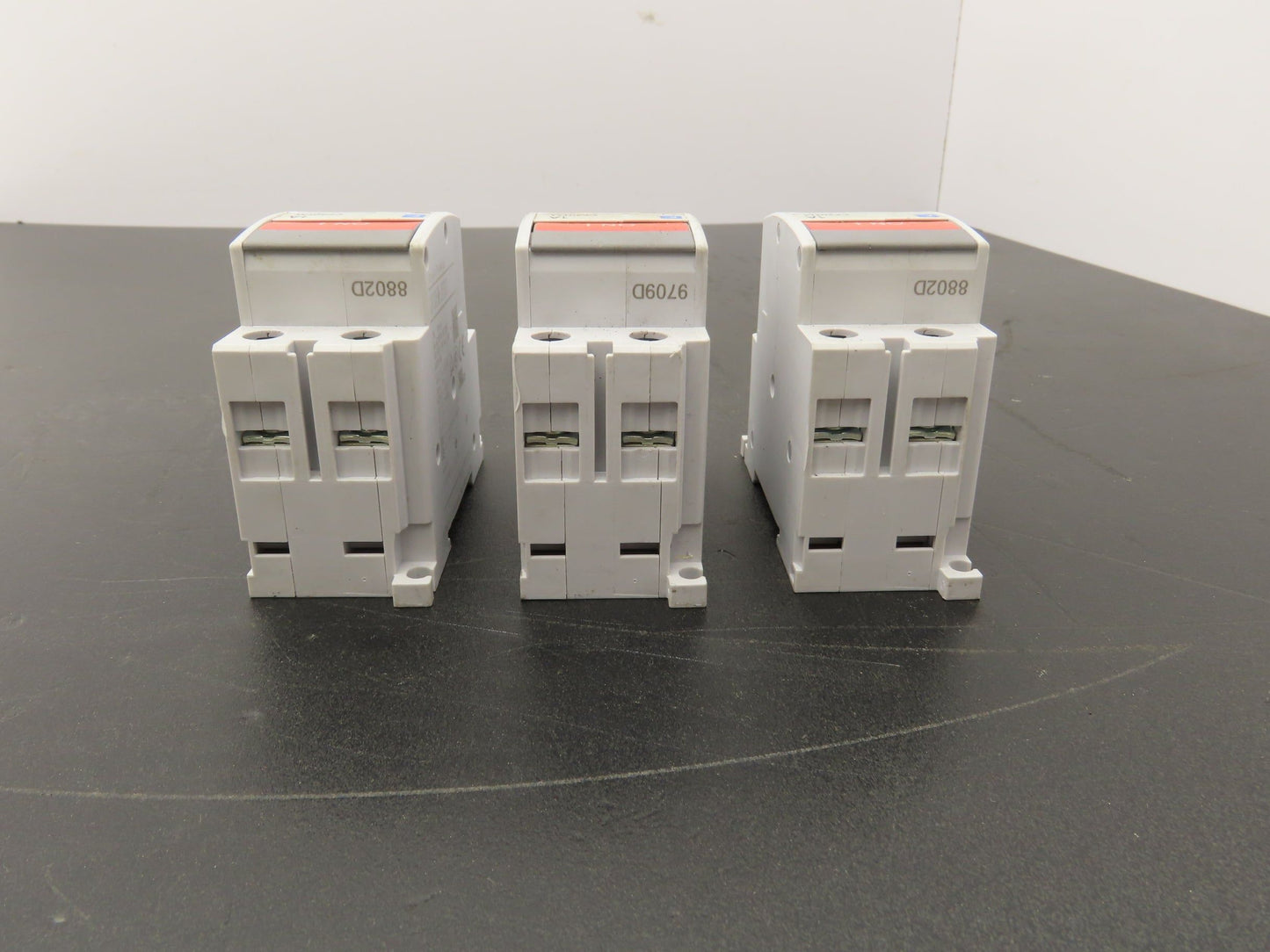 Fuji Electric CP30FM-2P001 Circuit Breakers 250VAC 125VDC 1A 2-Pole Lot of 3
