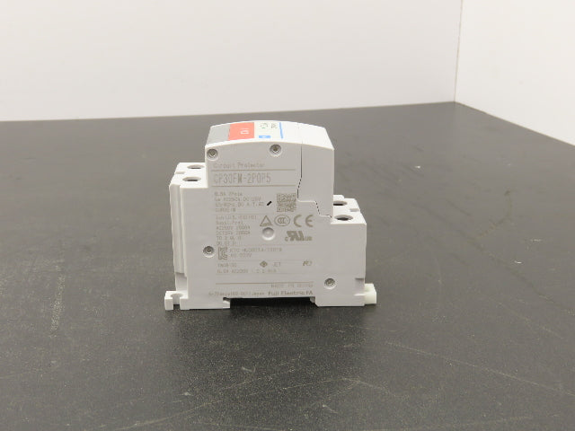 Fuji Electric CP30FM-2P0P5 Circuit Breaker 250VAC 125VDC 0.5A 2-Pole