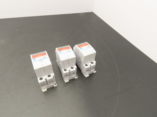Fuji Electric CP30FM-2P002 Circuit Breakers 250VAC 2A 2-Pole Lot of 3