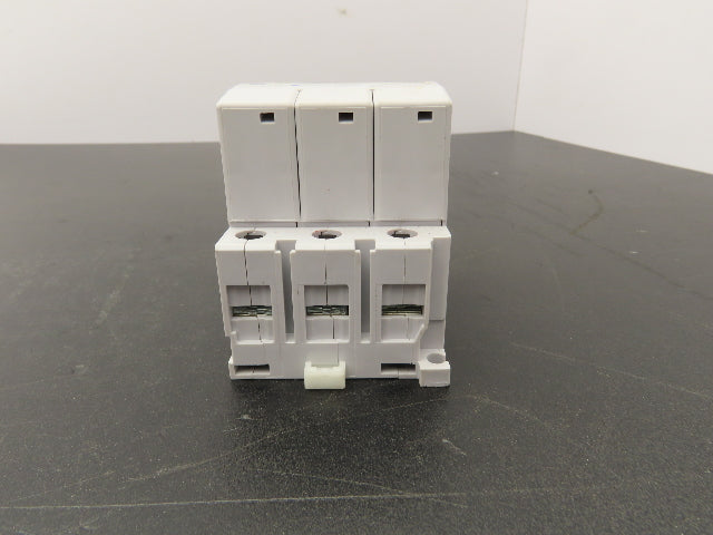 Fuji Electric CP30FM-3P003 Circuit Breakers 250VAC 3A 3-Pole