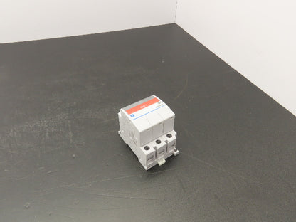 Fuji Electric CP30FM-3P003 Circuit Breakers 250VAC 3A 3-Pole