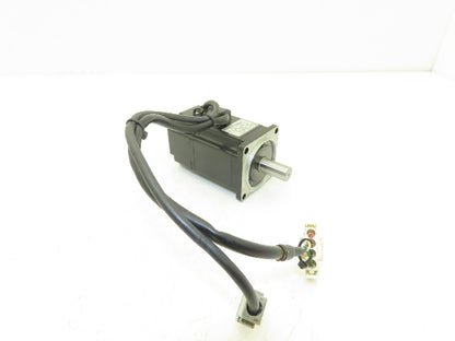 Yaskawa SGMAH-02AAAYU21 AC Servo Motor 200W 200V 3000RPM