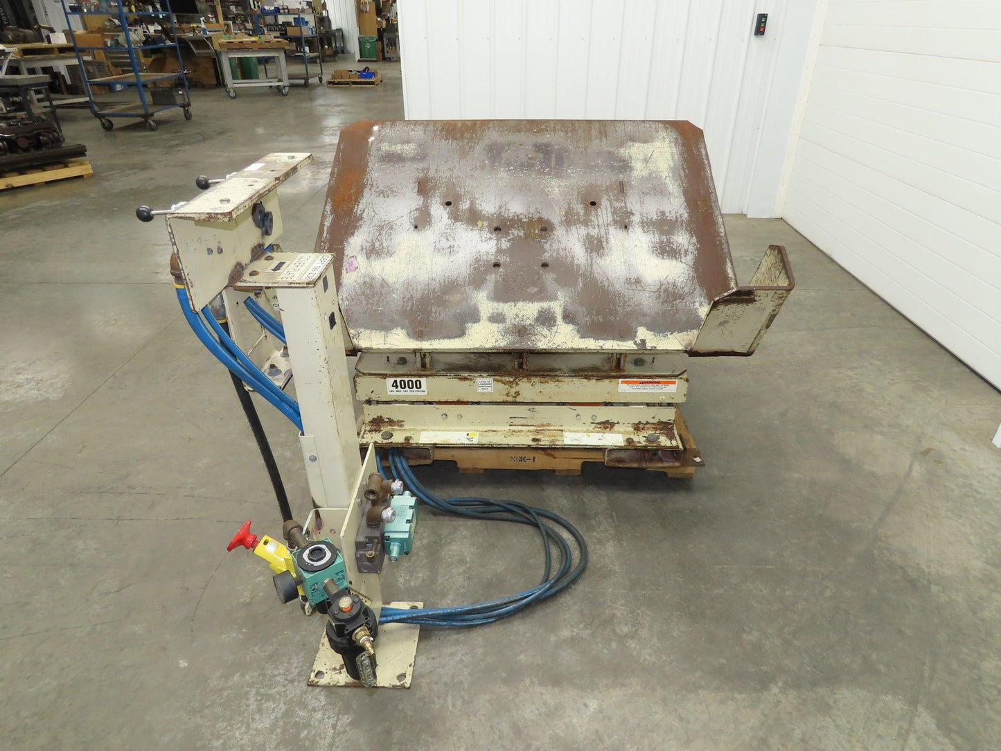 Airfloat Pneumatic Lift Tilt Table Tote Tipper 4000lbs 29° Degree 55x42" Top