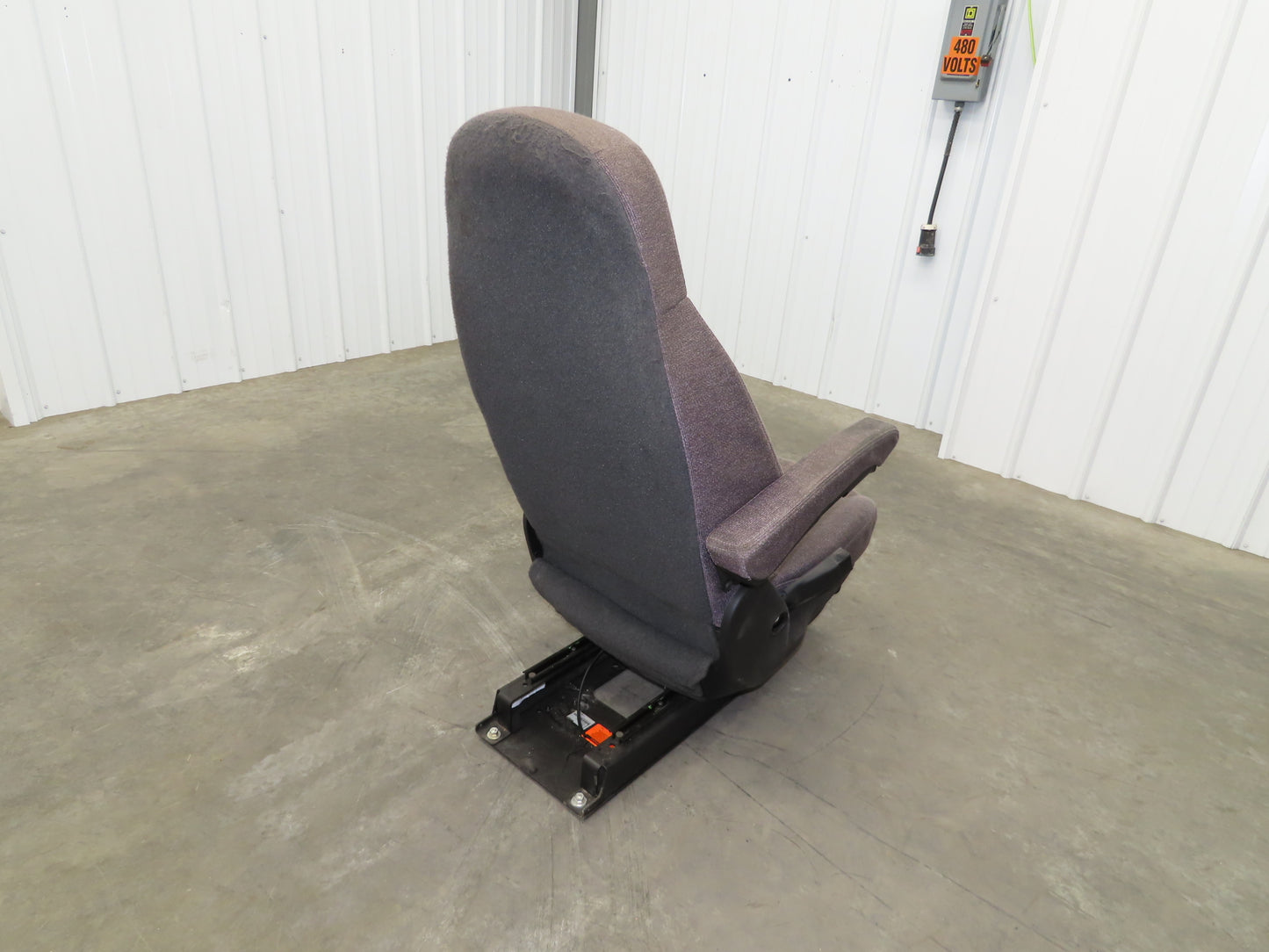 Paccar Gramag 21168AA Semi Truck Air Ride Drivers Seat Cloth
