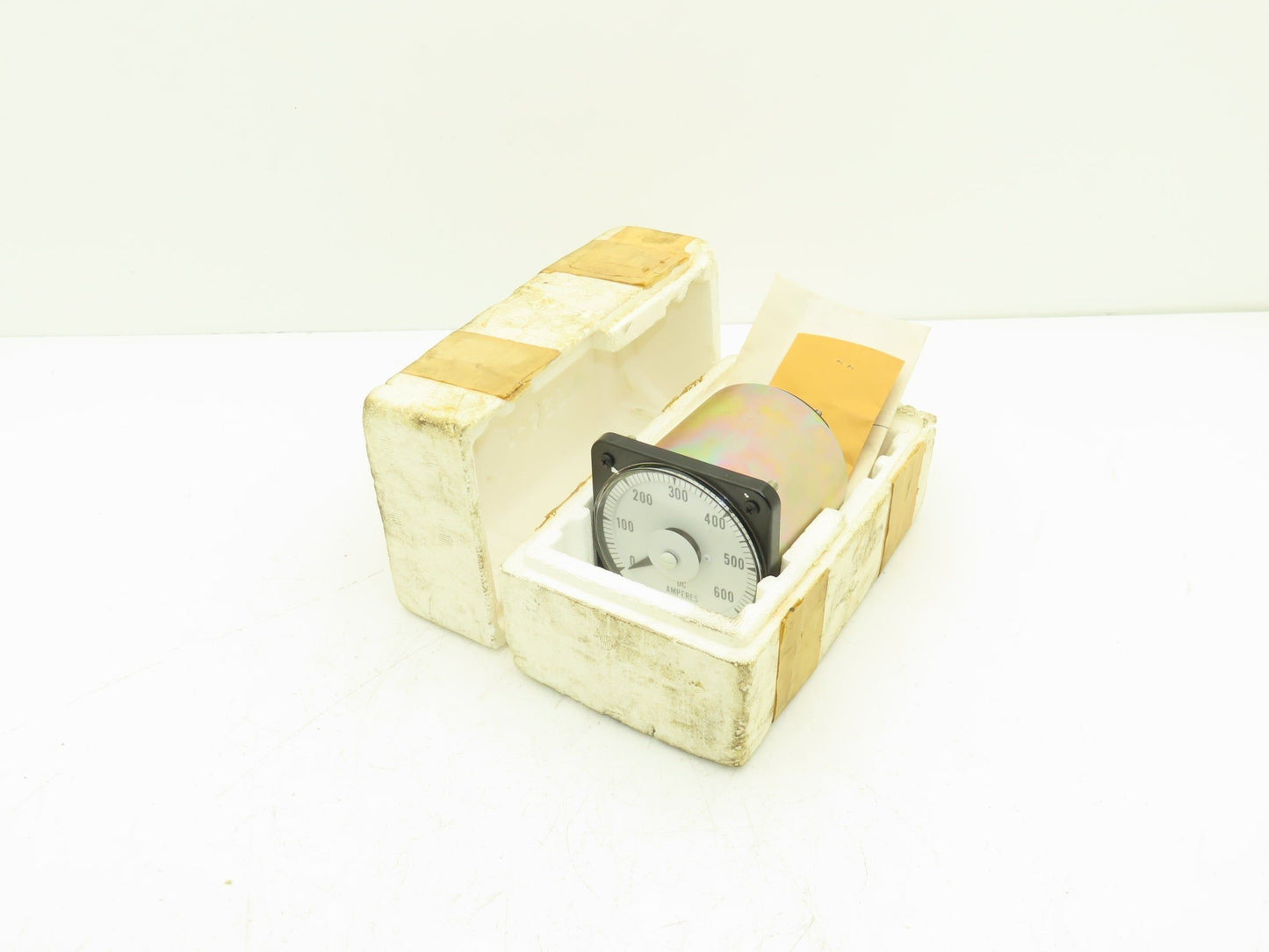 EIL Instruments YE/DB 40 Blank Face DC Panel Ammeter 0-600A DC