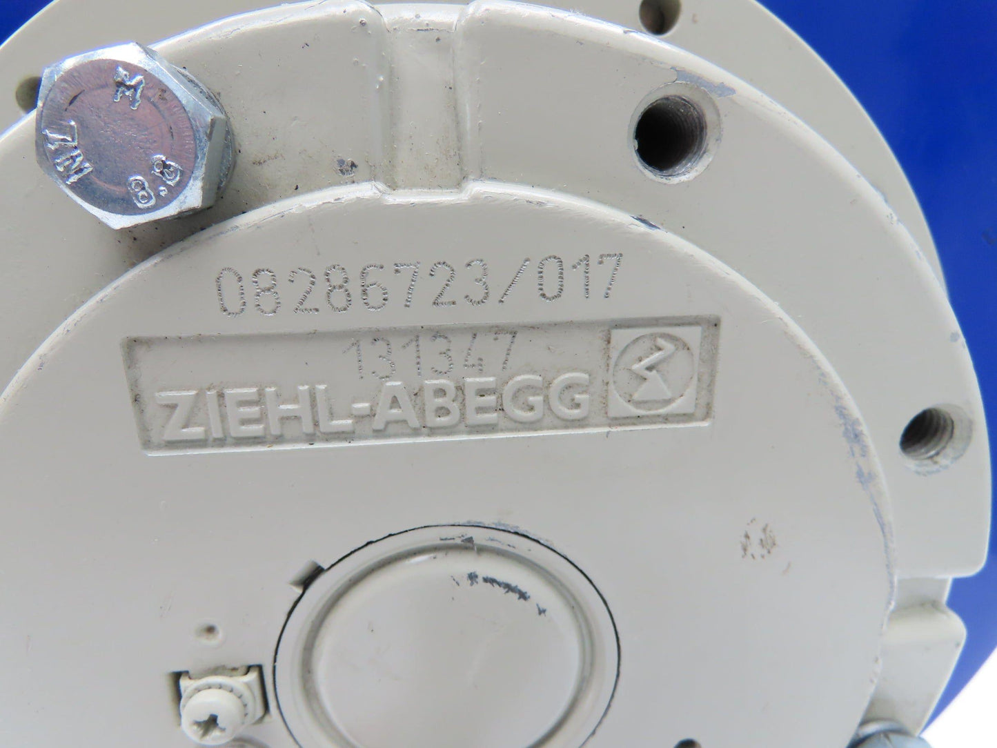 Ziehl-Abegg 131347 Axial Centrifugal Fan 16" Backwards Incline Blue