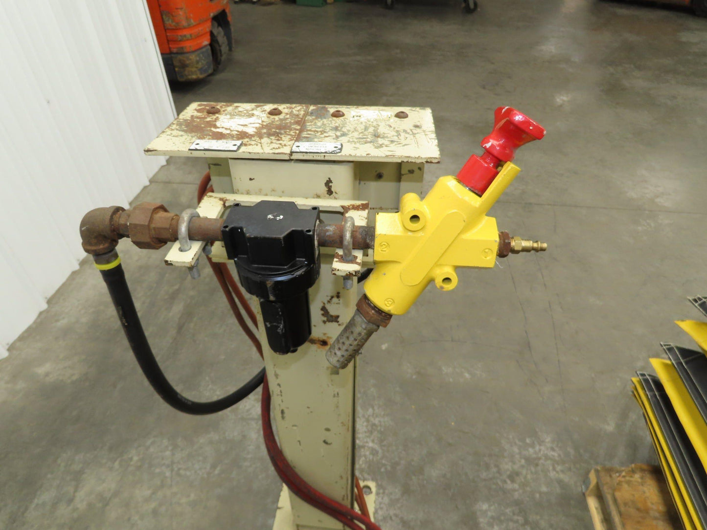 Knight LT3448 Pneumatic Lift Tilt Table Tote Tipper 4000lb 45° Degree 48x34" Top