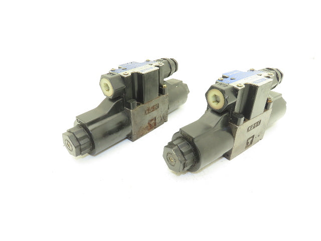 Tokimec DG4V-3-2C-M-P7-H-7-52 Directional Control Solenoid Valve 24V Lot of 2