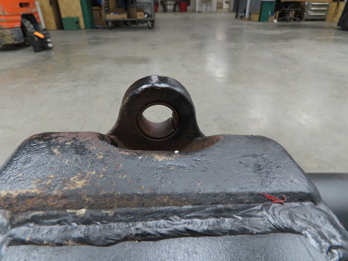 Hyster E60Z Forklift Mast 182" 3-Stage Side Shift Tilt Class 3 Electric 6000lbs