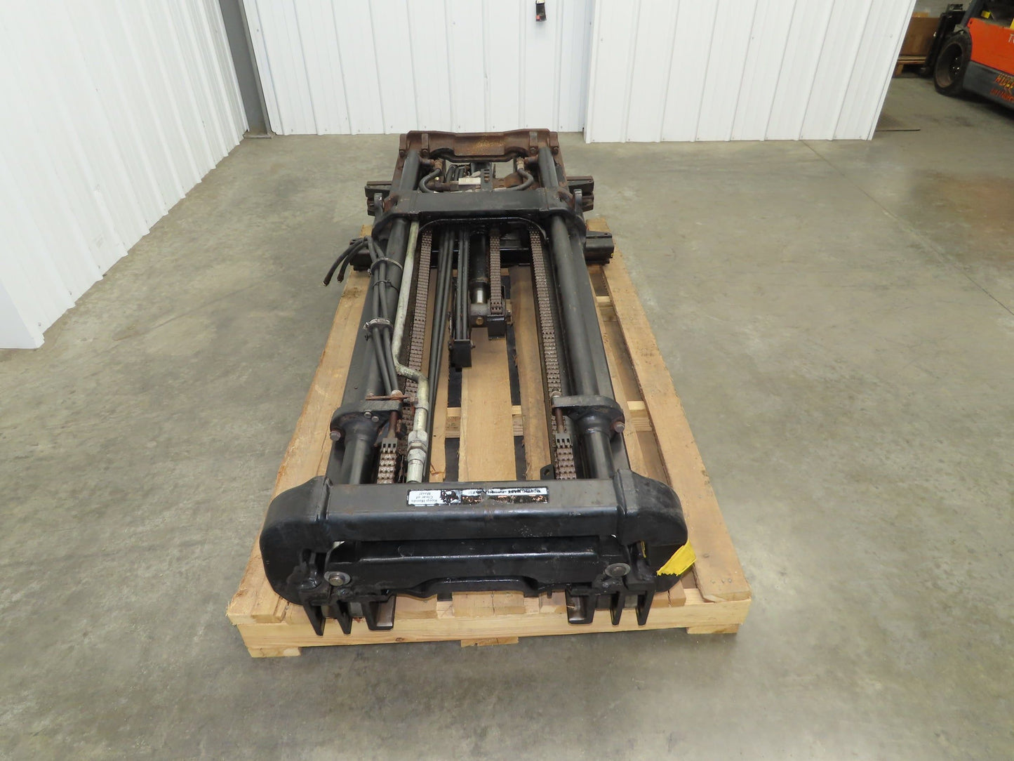 Hyster E60Z Forklift Mast 182" 3-Stage Side Shift Tilt Class 3 Electric 6000lbs