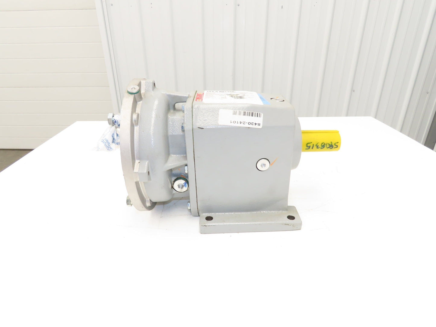 Bonfiglioli C 41 2 P 12.4 P100 B3 Inline Helical Gearbox 12.4:1 Reducer 100L