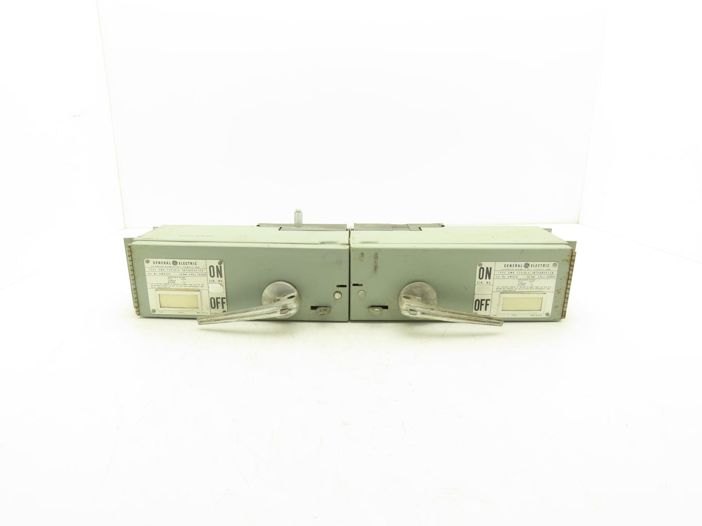 General Electric QMR321|QMR321-L Fusible Interrupter 30A 3Pole