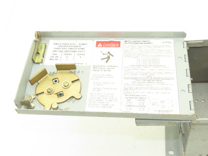 Westinghouse FDPWT3211R Safety Disconnect Fused Switch 30A 240VAC 3Hp 3 Pole