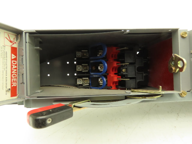 Square D QMB-321-T Safety Disconnect Load Switch 240V AC 10Hp/DC 15Hp 30A 3 Pole