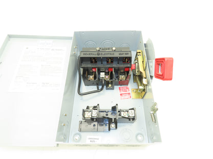 General Electric TH2261DC Safety Disconnect Load Switch 600V DC 10Hp 30A 2 Pole