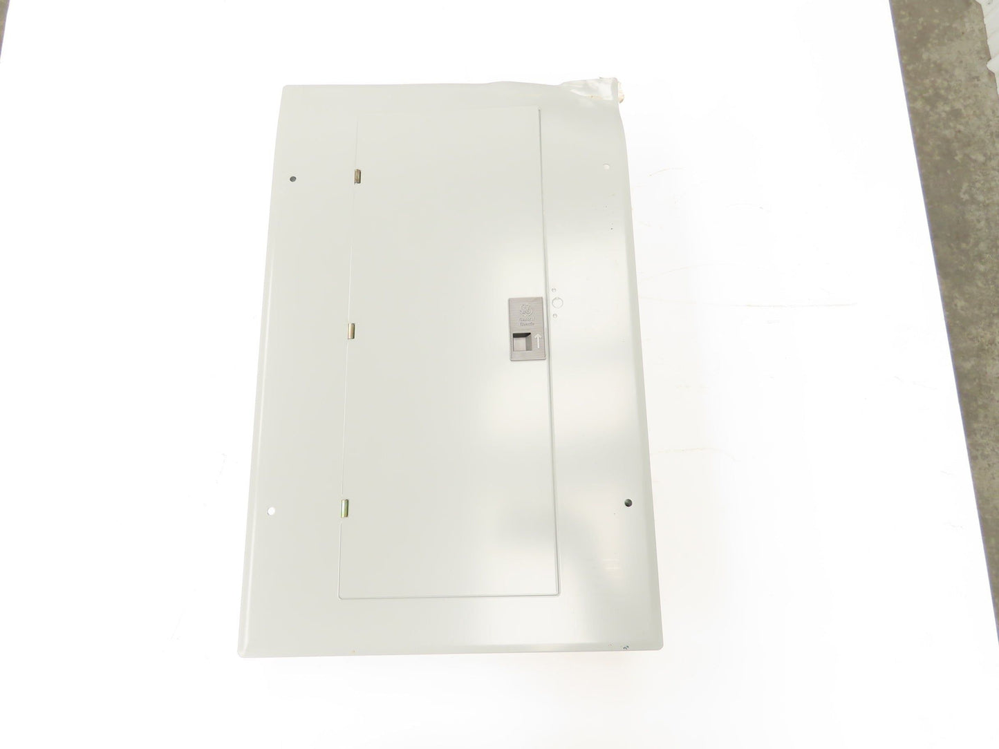 GE TM-2010 PowerMark Gold 100Amp Load Center 20 Circuit Indoor Main Breaker