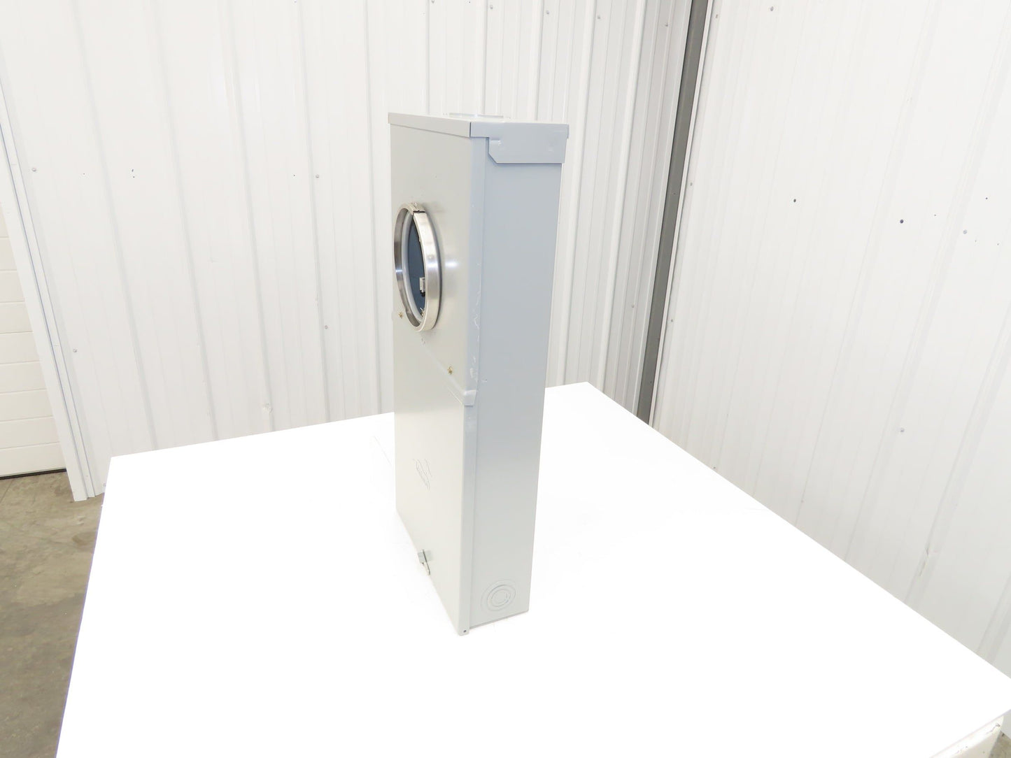 Midwest M282CB1 200 AMP Meter Center w/Main Breaker 120/240V NEMA 3R Rainproof