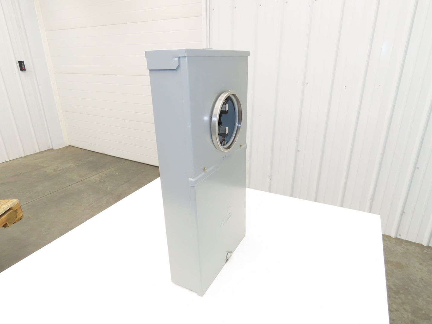 Midwest M282CB1 200 AMP Meter Center w/Main Breaker 120/240V NEMA 3R Rainproof