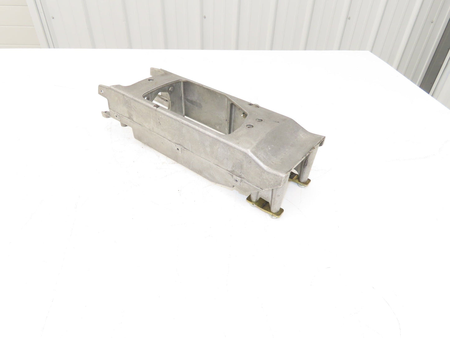 Hyster E30XM Forklift Steering Column Bracket Adjustable