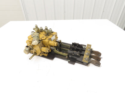 Husco Hyster 3-Spool Hydraulic Mast Control Valve Manifold from E30XM Forklift