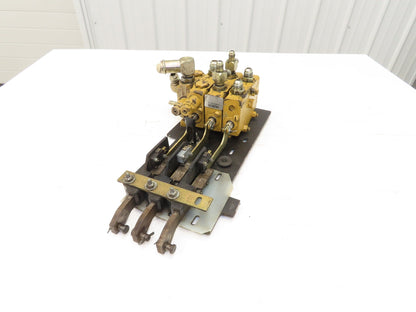 Husco Hyster 3-Spool Hydraulic Mast Control Valve Manifold from E30XM Forklift