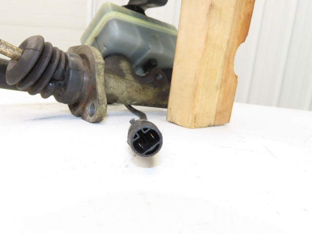 Hyster E30XM Brake Pedal Master Cylinder Assembly