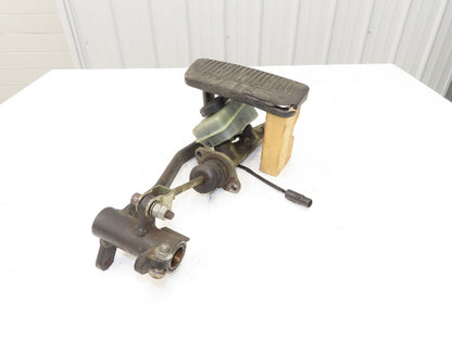 Hyster E30XM Brake Pedal Master Cylinder Assembly