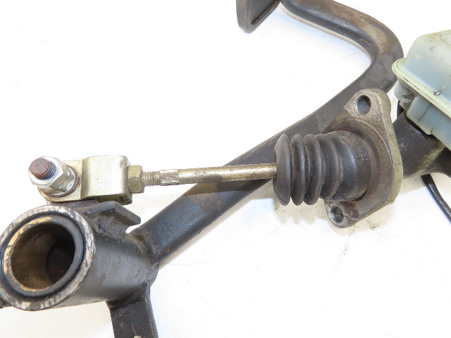 Hyster E30XM Brake Pedal Master Cylinder Assembly