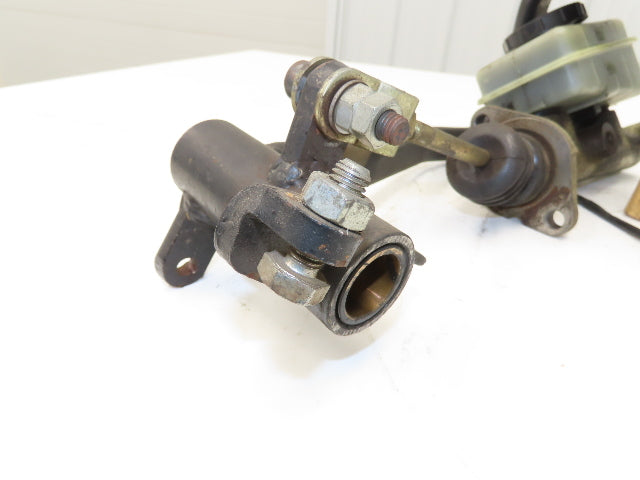 Hyster E30XM Brake Pedal Master Cylinder Assembly