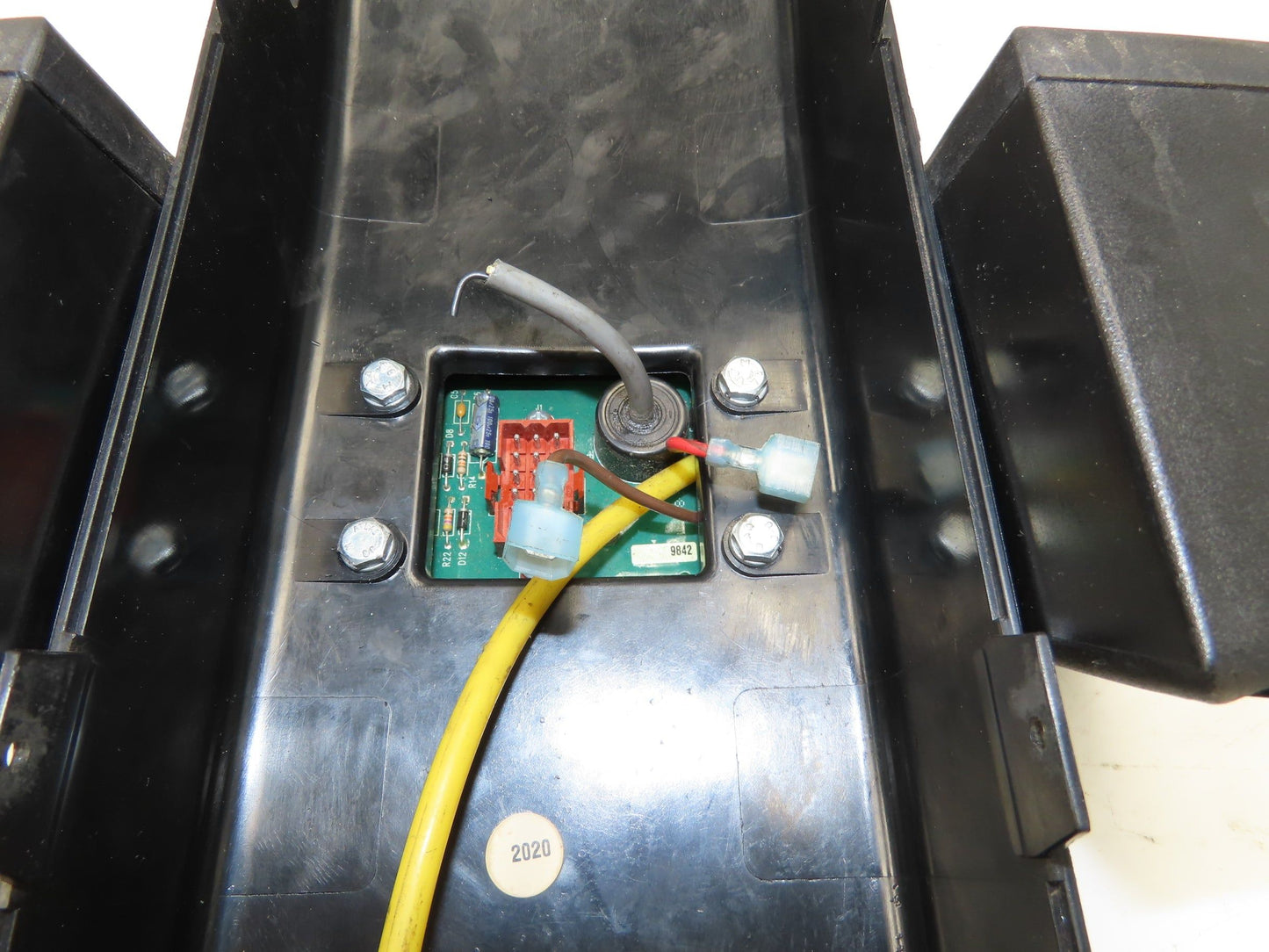 Hyster 1339385 E30XM Steering Column Display Control Battery Meter Lights Cover