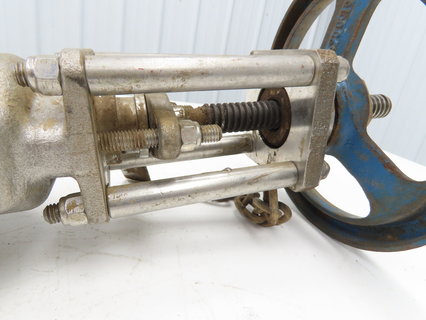 Velan L12-0320B-13BL 4" 316 Stainless Knife Gate Valve Rising Stem Metal Seat