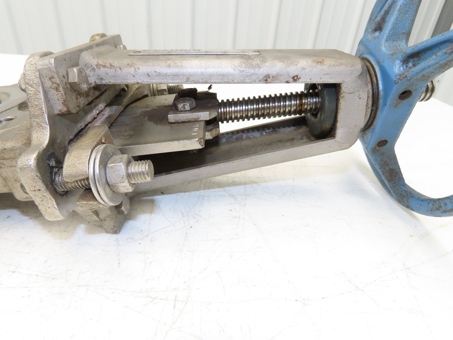 DeZurik KBD 4" Stainless Lug Knife Gate Valve Rising Stem 304SS *Bad Seal*