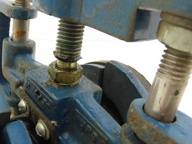 Robbins & Myers KFR Rubber Pinch Valve 1-1/2" Flanged 150psi Handwheel Operator