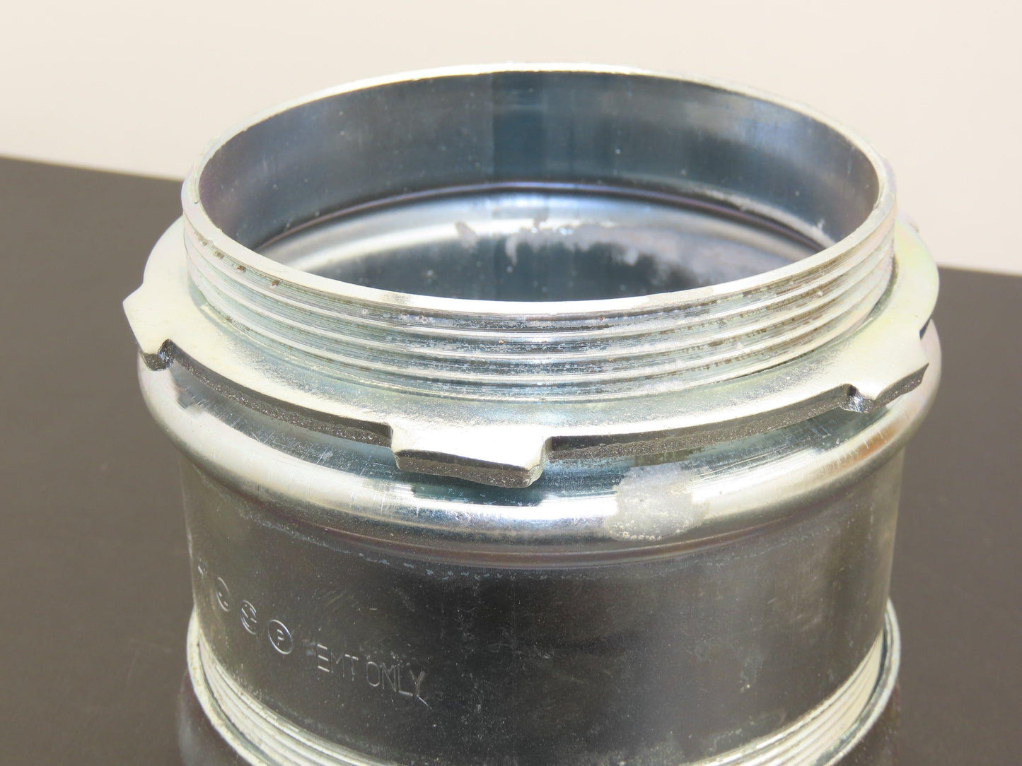 Bridgeport 259 EMT Connector Fitting 4" Steel Compression Box Adaptor Lot of 6