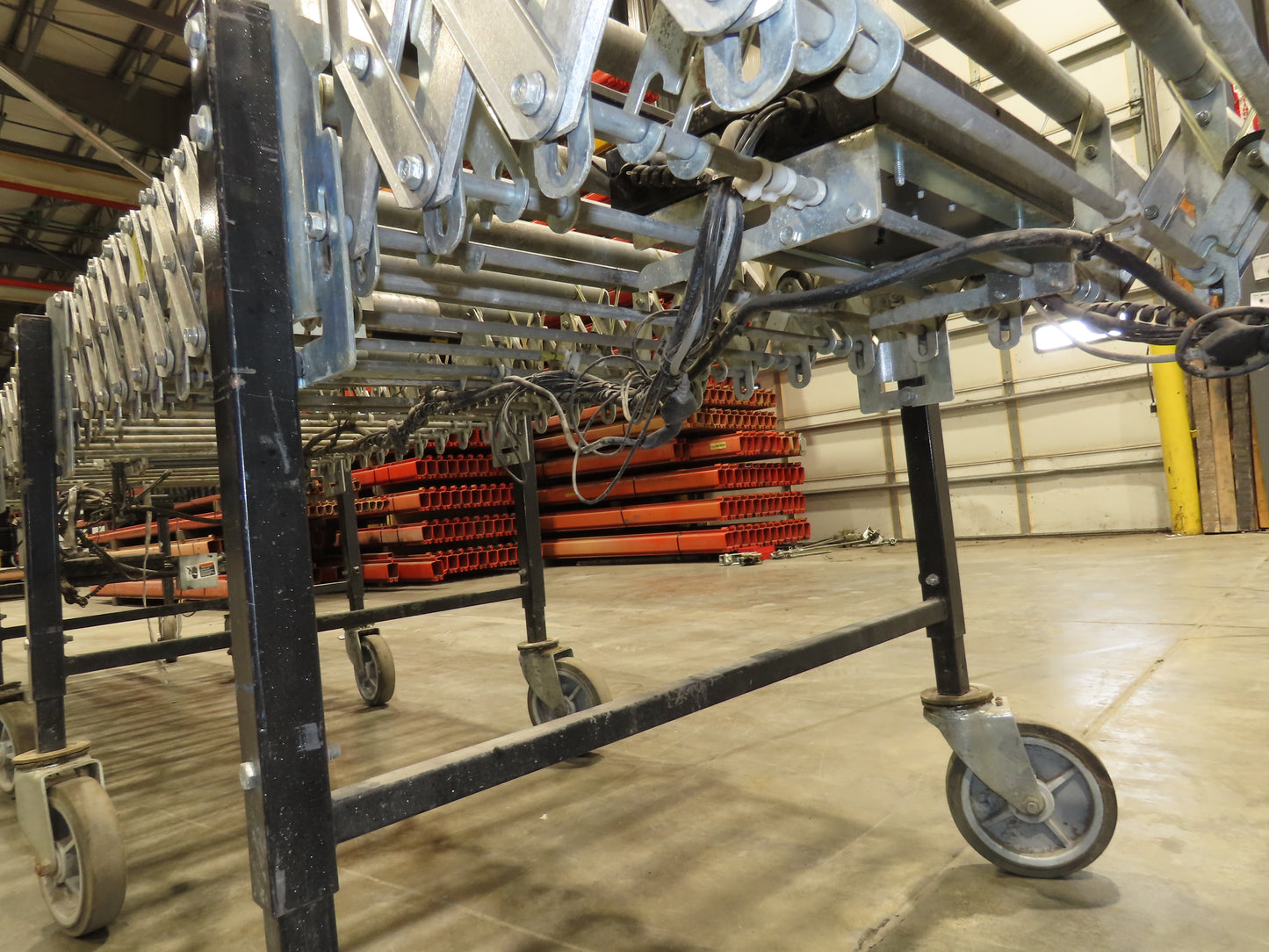 Best Flex 30"x 22' Expandable Power Roller Conveyor 36" Accumulation Zones 120V