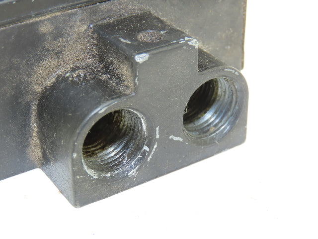 Aro Fluid Power A713SD-120A Pneumatic Solenoid Valve 150psi 3-Pos 4-Way 120V