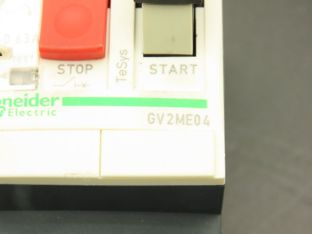 Schneider Electric LP5K0610BW3 Reversing Contactor 600V 3Ph 0.4-0.63A Coil 24VDC