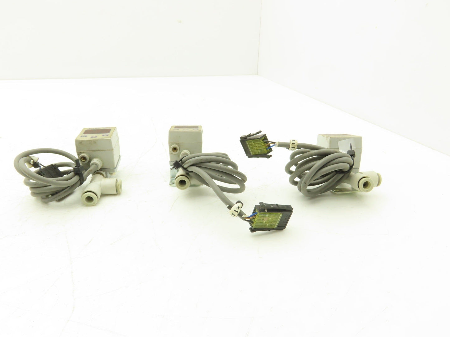 Yushin MPS-V3RC-G-YSN Digital Pressure Switch 10.8-30vdc 0-145psi Lot of 3