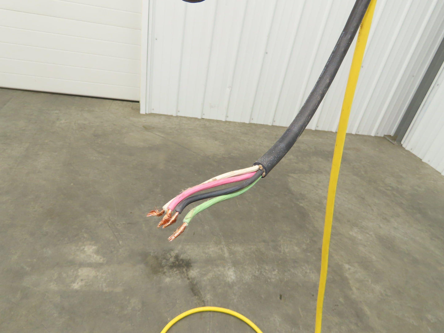 CM Lodestar R 2 Ton Electric Chain Hoist 8 FPM 15' Lift 11' Pendant 230/460 3 PH